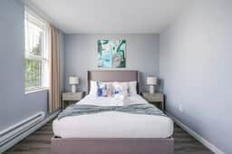 Lancaster Art Suite | 4BR near Drexel & Penn