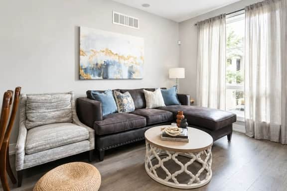 4BR Townhome w/ Rooftop & Backyard | Sleeps 8 - Image 3