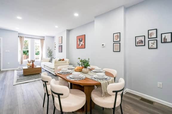 Dreamy 3BR Escape in South Philly | Sleeps 6 - Image 4