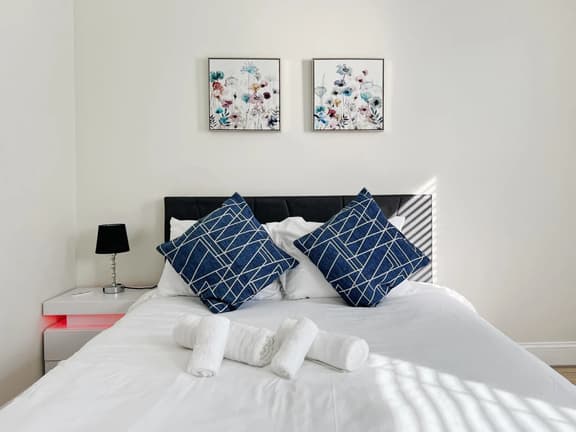 Ramblei near Drexel Park | Room 1F