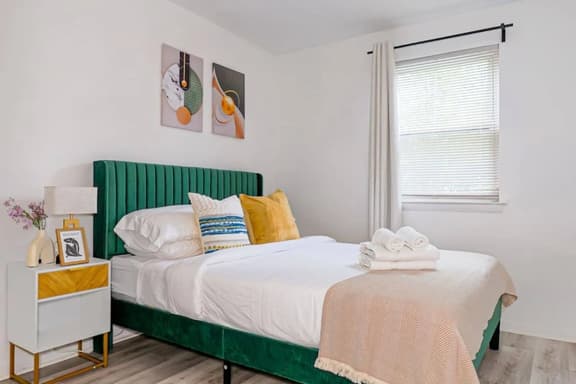 Private Bedroom near Temple U | Unit D - Image 1
