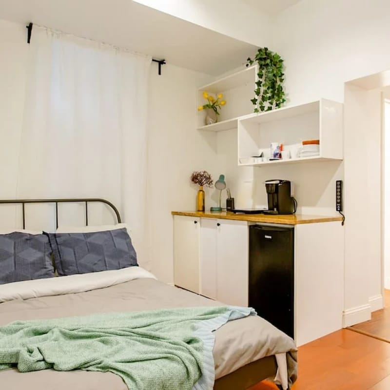 Ramblei near University City | Studio - 1R